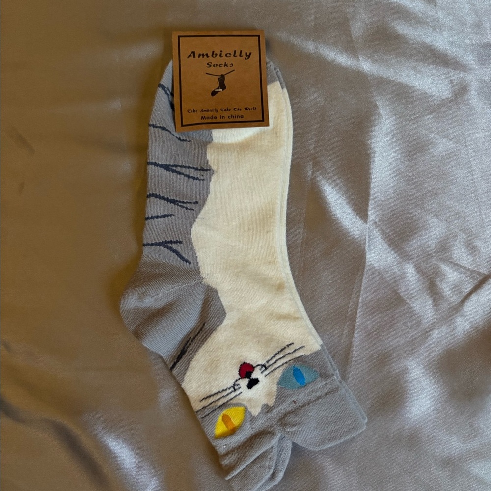 Women's Gray Cat Design Socks